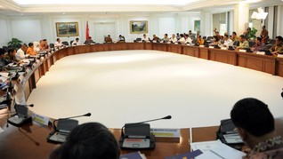 Pengamat Sebut Pasar Bisa Positif Bila Jokowi Umumkan Kabinet
