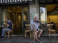 Saat Paling 'Sumpek' Nongkrong di Gerai Kopi Favorit