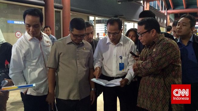 Komisi V DPR Tinjau Lokasi Kebakaran Bandara Soekarno-Hatta