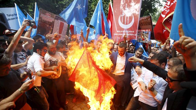 China Tuduh Turki Dorong Muslim Uighur Jadi Militan