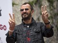 Ringo Starr Ternyata Juga Gemar Berfoto Selfie
