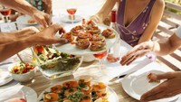 Ada Acara di Rumah? Lengkapi Jamuan dengan Piring Makan Elegan