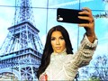Senjata Rahasia Kim Kardashian untuk Foto Selfie Sempurna