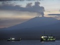 Menjelajah Pulau Komodo dengan Kapal Wisata Milik Pemerintah