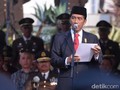Jokowi Minta Fokuskan Penyelamatan Petani dan Nelayan
