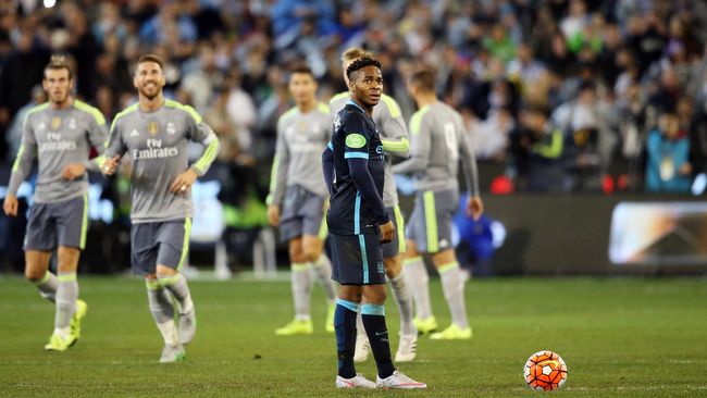 Sterling 'Belajar' Sepak Bola dari Ronaldo dan Messi Sterling 'Belajar' Sepak Bola dari Ronaldo dan Messi