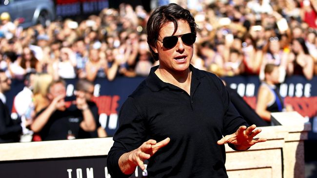 Dua Tahun Tom Cruise Alpa Bertemu Suri?