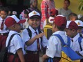 Antar Anak Sekolah, PNS Di Yogya DIberikan Toleransi Telat