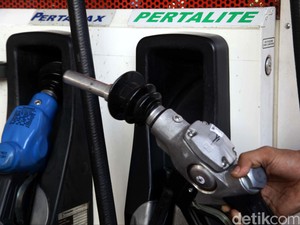 Bahlil: Mobil BMW-Mercy Masa Pakai BBM Subsidi