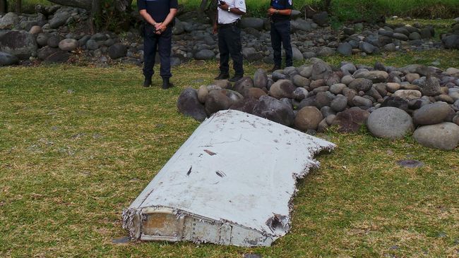 Ahli di Perancis Belum Yakin Puing di Reunion adalah MH370