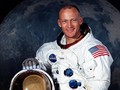 Astronaut Senior Cuma Bayar Rp 150 Ribu Saat ke Bulan