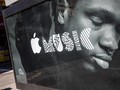 Apple Kepincut Akuisisi Streaming Musik Milik Jay Z?