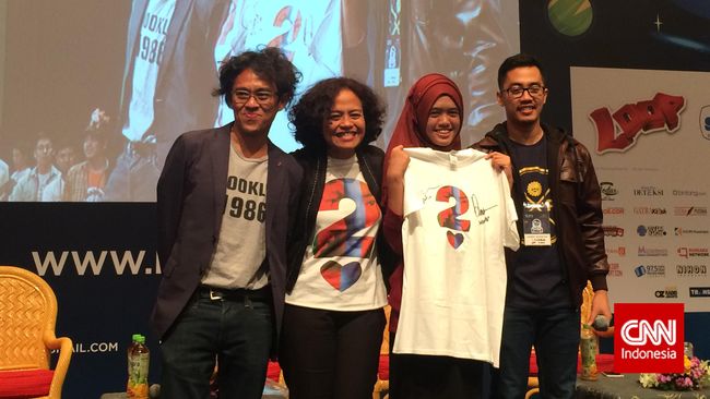 Kaus AADC 2 Bertanda Tangan Cinta-Rangga Dilelang Rp3,5 Juta
