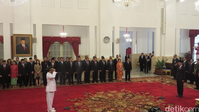 Rano Karno 'Si Doel' Sah Jadi Gubernur Banten Gantikan Atut