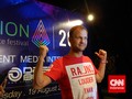 Dash Berlin Pilih Bikram Yoga Ketimbang Narkoba
