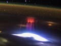 Astronaut Lihat 'Gurita Merah' di Langit Meksiko