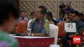 Alexander Marwata, Ak, SH saat wawancara tahap akhir calon pimpinan KPK di Kementerian Sekretariat Negara, Jakarta, Senin, 24 Agustus 2015. Sebanyak 19 calon pimpinan KPK menjalani tahapan wawancara selama tiga hari dan bersifat terbuka. (CNN Indonesia/Safir Makki)