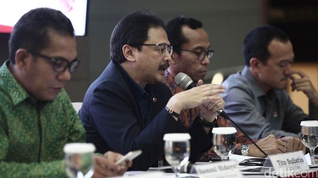 Terkait SIAP, Danareksa dan Reliance Kena Suspensi BEI