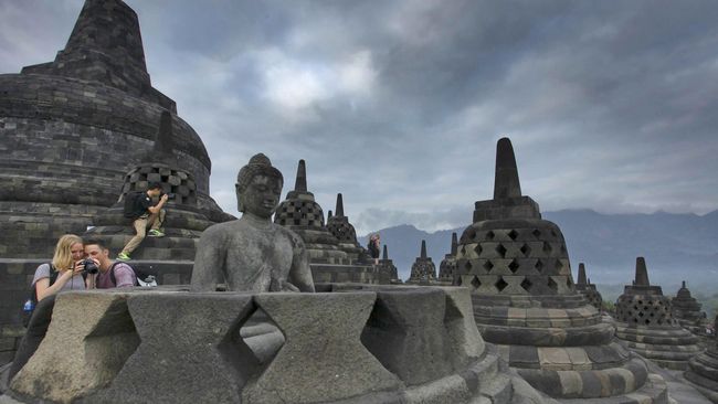Cara Halus Hingga Tegas Demi Menjaga Cagar Budaya