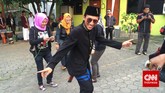 Meriah! Begitulah gambaran acara mengenang 20 tahun kepergian Benyamin di Jagakarsa, Jakarta Selatan, kemarin (5/9). Nyaris tak ada air mata, hanya ada kenangan dan kemeriahan. Semeriah gaya kocak sang legenda semasa hidup.