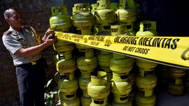 Polisi Sita 2.822 Tabung Elpiji Bersubsidi Oplosan di Bekasi