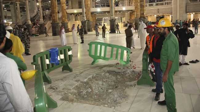 Video Detik-detik Jatuhnya Crane di Masjidil Haram