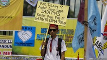 Syarat Guru Honorer Bisa Terima Gaji dari Dana BOS