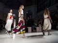 Victoria Beckham Dikritik Karena Pakai Model Kurus di NYFW