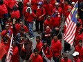 Aksi 'Kaus Merah' Tingkatkan Sentimen Rasial di Malaysia