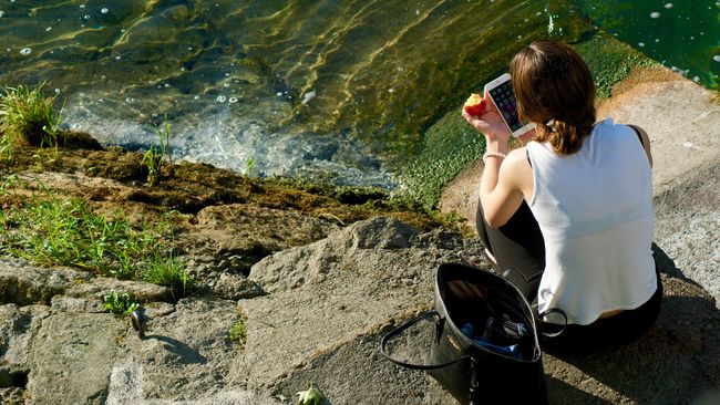 7 Mitos yang Kerap Disematkan ke Para Introvert Atau Pendiam