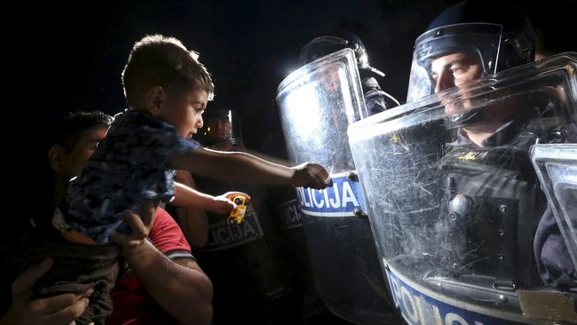 Inggris Didesak Tampung 3.000 Pengungsi Anak-anak