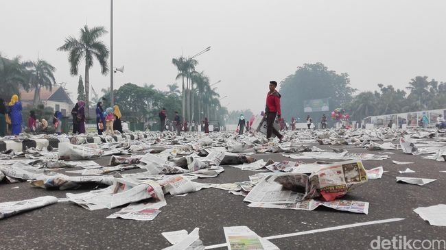 Asap di Kalbar Sebabkan 9 Penerbangan Batal dan 30 Ditunda