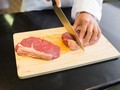Tips Mudah Hilangkan Bau 'Prengus' Daging Kambing
