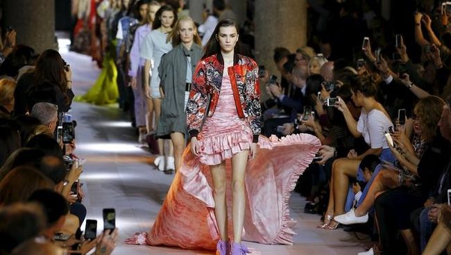 Koleksi Cavalli di Tangan Perancang Norwegia