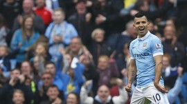Sergio Aguero Kagumi Michael Owen