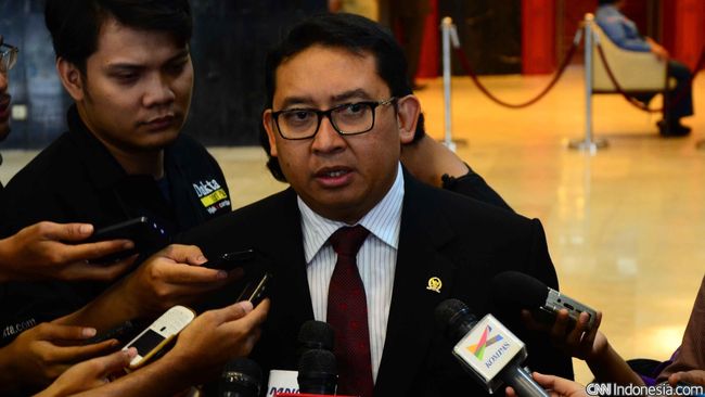 Fadli Zon Jadi Pelaksana Tugas Ketua DPR
