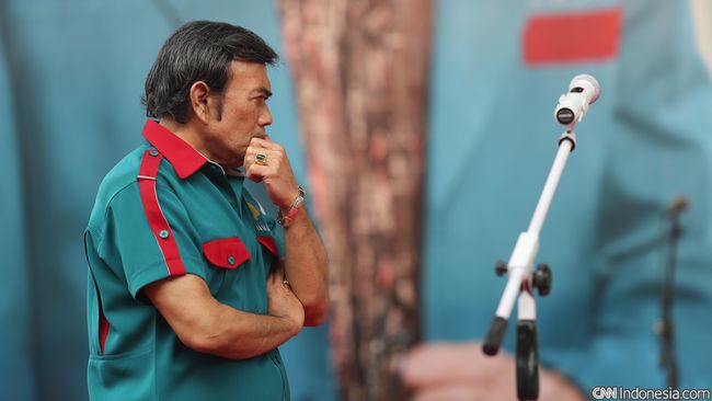 Bang Haji Rhoma yang Punya Perhatian Khusus pada Penampilan