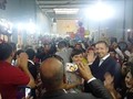 Pengantin Yordania Pilih Beri Makan Pengungsi