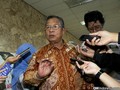 Puas dengan Peringkat Fitch, Menko Darmin Menunggu S & P