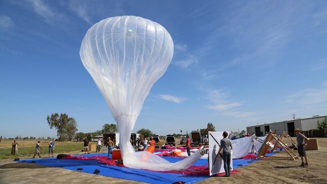 XL Tertarik Ide Jokowi Soal Balon Internet Google