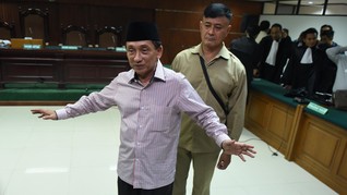 Terima Suap Rp15 Miliar, Fuad Amin Divonis Delapan Tahun