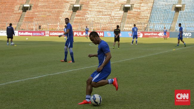 Atep: Persib Harus Jaga Konsentrasi Hingga Menit Akhir