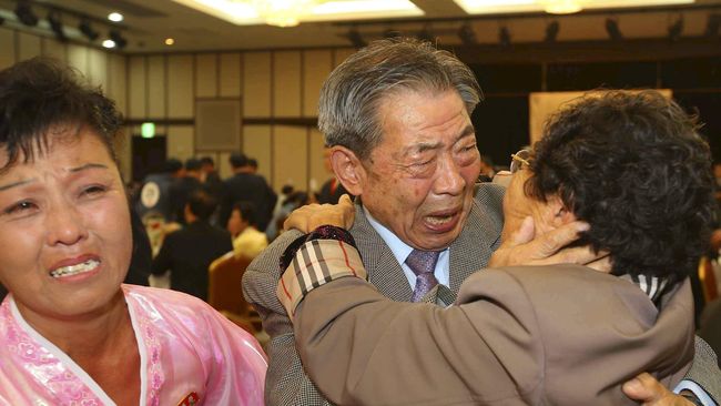 Reuni Korea dan Tangisan Haru Ibu-Anak usai Terpisah 68 Tahun