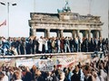 Pejalan Kaki Tak Sengaja Temukan Tembok Berlin yang Hilang