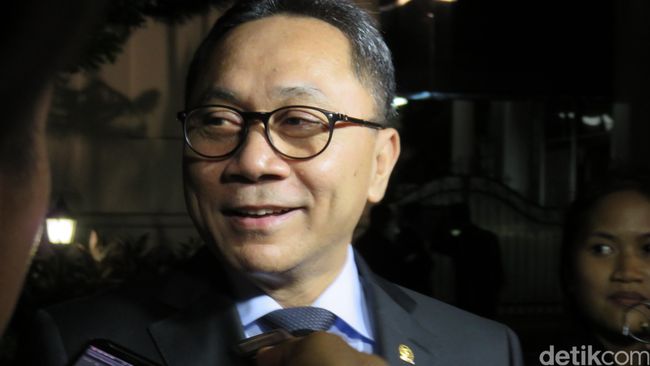 Hadiri Jamuan Istana, Zulkifli Hasan Tak Bahas Reshuffle