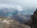 Erupsi Barujari, Penumpang Pilih Menunggu di Ngurah Rai