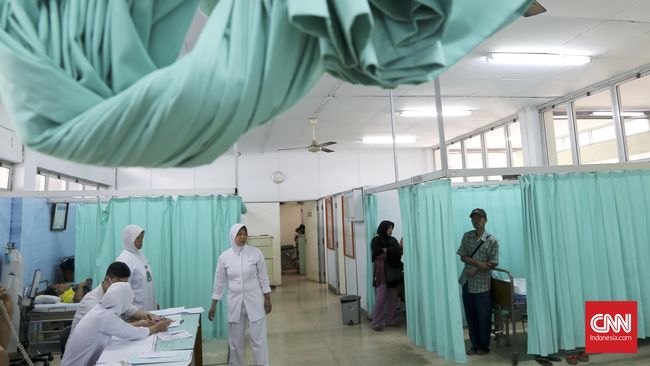 Jokowi Diminta Gunakan Dana Desa untuk Program Satu Perawat