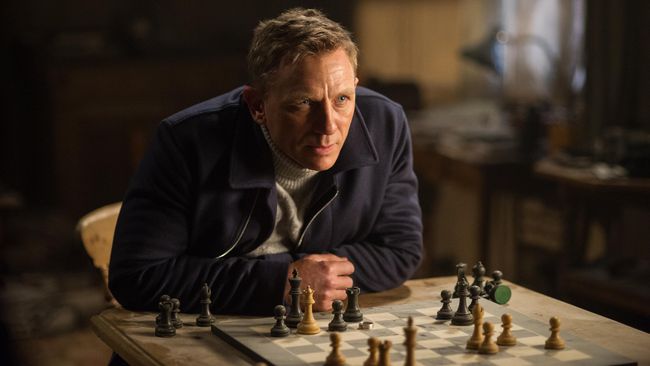 Daniel Craig Pastikan Tinggalkan Semesta 'James Bond'