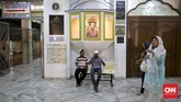 Kegiatan berikutnya setelah mendaraskan doa di Sikh Temple, Gunung Sahari, Jakarta (10-11/11), yaitu bersilaturahmi antar keluarga. Festival Cahaya atau Diwali dirayakan selama sepekan, diisi kegiatan berdoa, bersantap, dan bersilaturahmi.