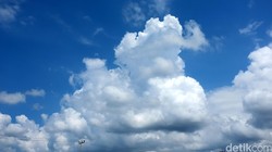Awan Menyusut Bikin Bumi Makin Panas